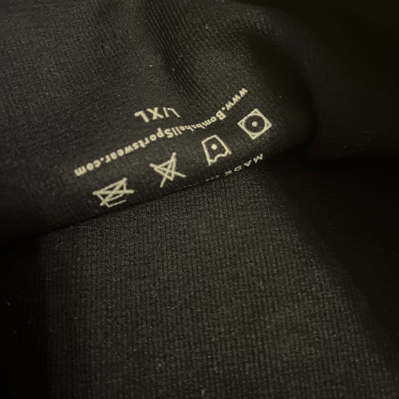 bombshell sportswear - Picture 6 of 6